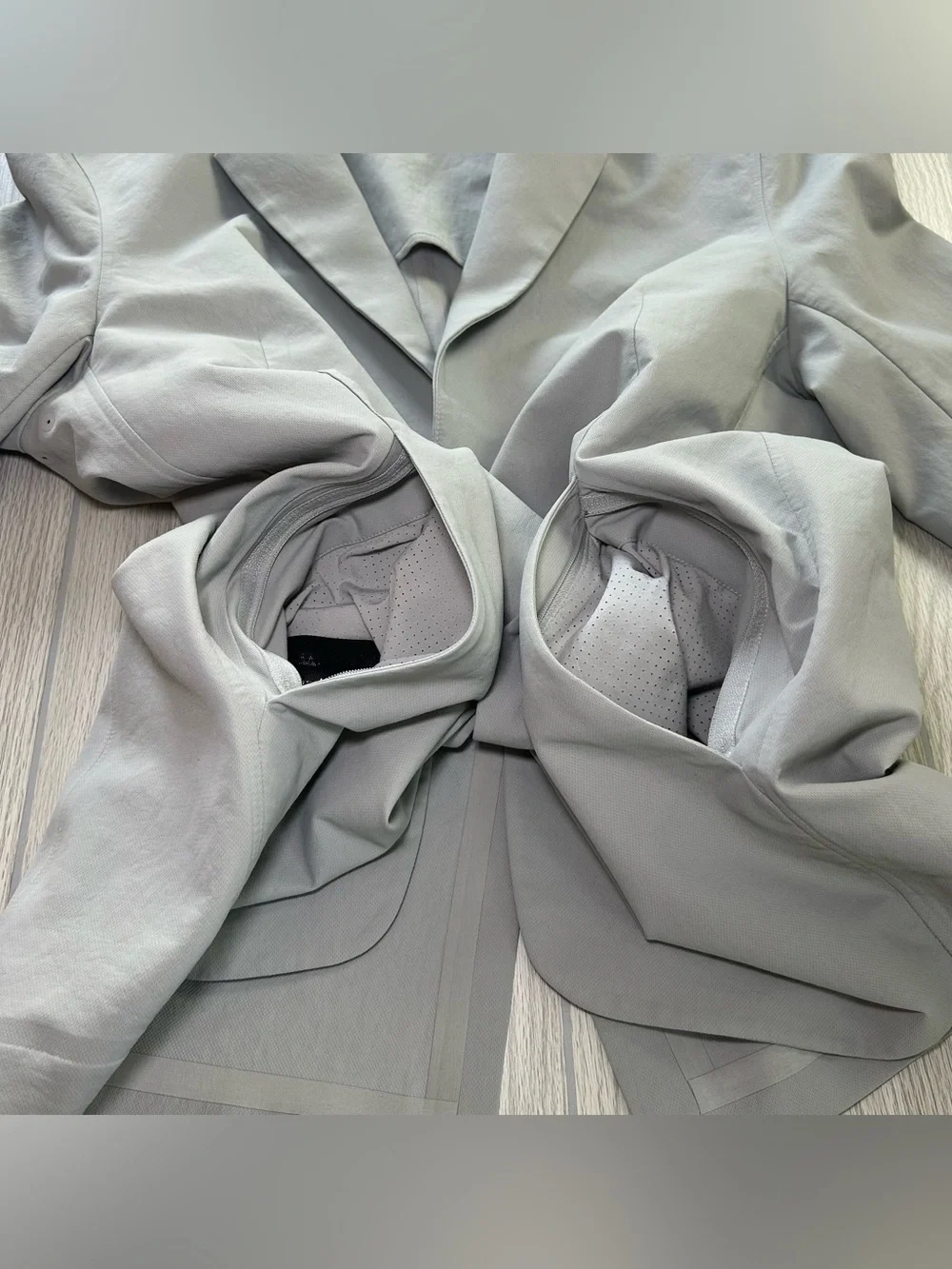Lululemon New Venture Blazer Men’s M Gray Travel Sport Coat Tech Jacket LM3DAHS